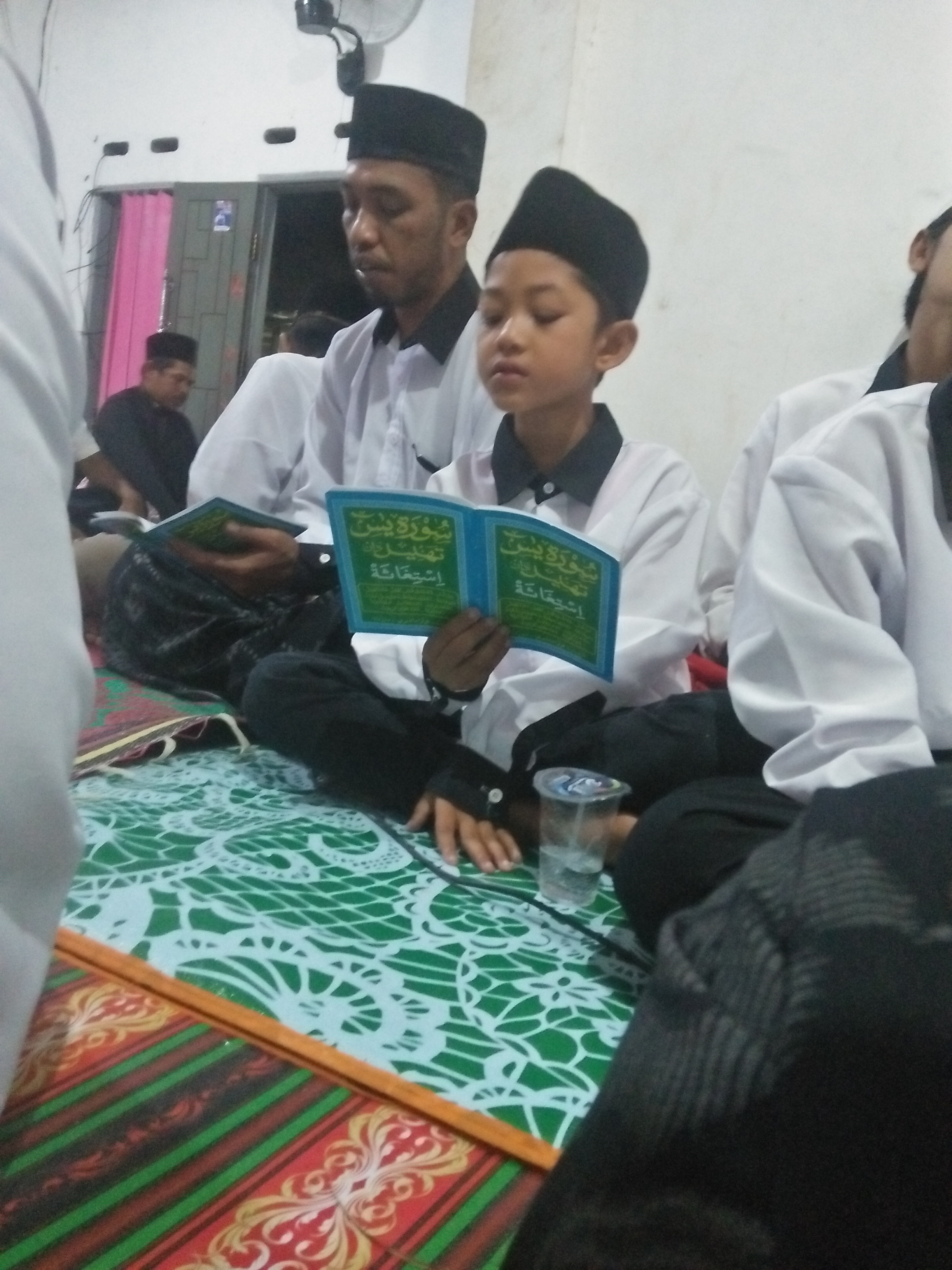 Yasinan di rumah ketua remaja